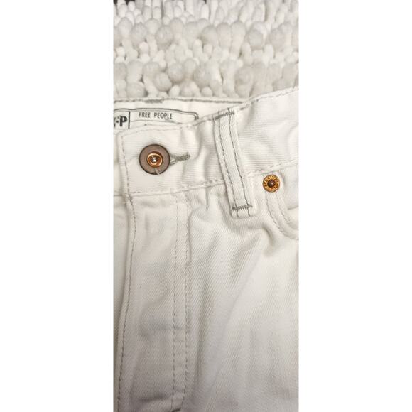 Free People White Logan Button Fly Hi-Rise Denim Shorts Size 29 - Picture 6 of 11